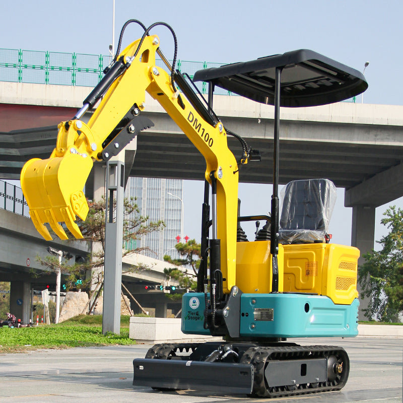 13.5HP 2000Lbs Crawler Mini Hydraulic Excavator Thumb Clamp Garden In CAN Stock