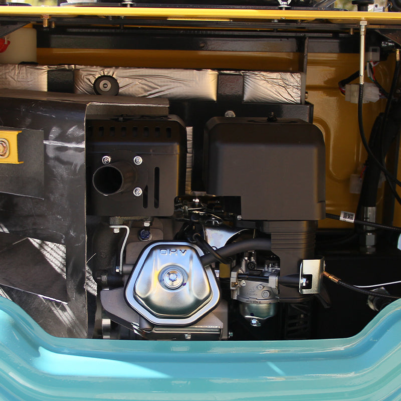 13.5HP 2000Lbs Crawler Mini Hydraulic Excavator Thumb Clamp Garden In CAN Stock